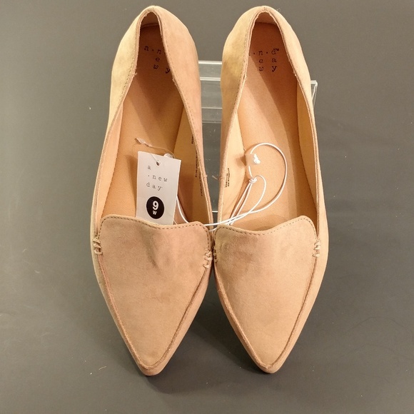 womens wide width leather loafers
